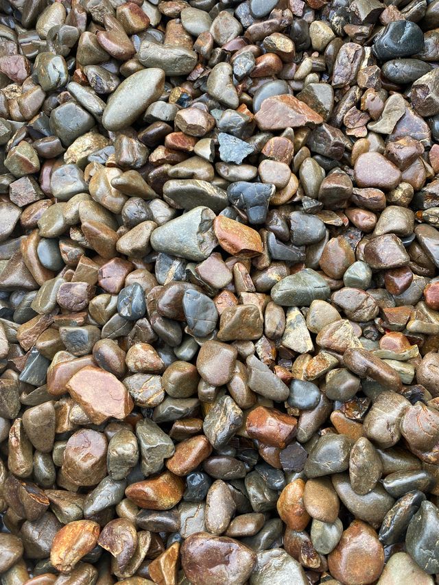 Mountain Stone 20–40mm – Natural Waikato River Stones